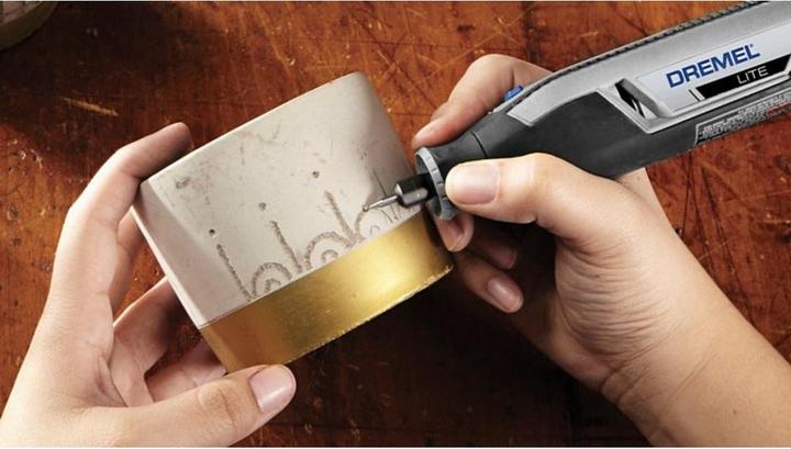 Actual product image Dremel Engraver 106