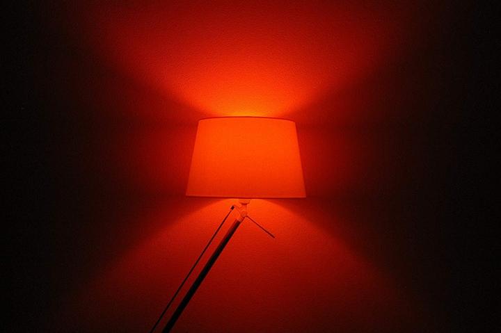 Produktbild Innr Smart Bulb RB 286 C RGBW comfort (zigbee 3.0) (E27, 9.50 W, 806 lm, 1 x, F)