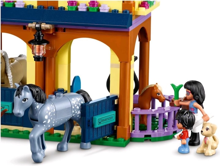 Actual product image LEGO Riding farm in the forest (41683, LEGO Friends)
