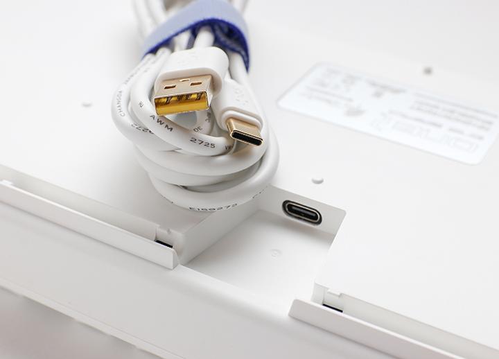 Actual product image Ducky One 2 (DE, Cable)