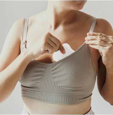 Actual product image Haakaa Soothing Hydrogel Breast Pads - 8pcs