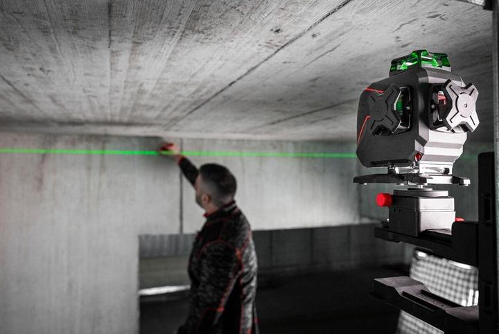 Produktbild Sola PLANO 4D GREEN 360Â° Kruislijnlaser set in koffer - Groen - 4x 30m