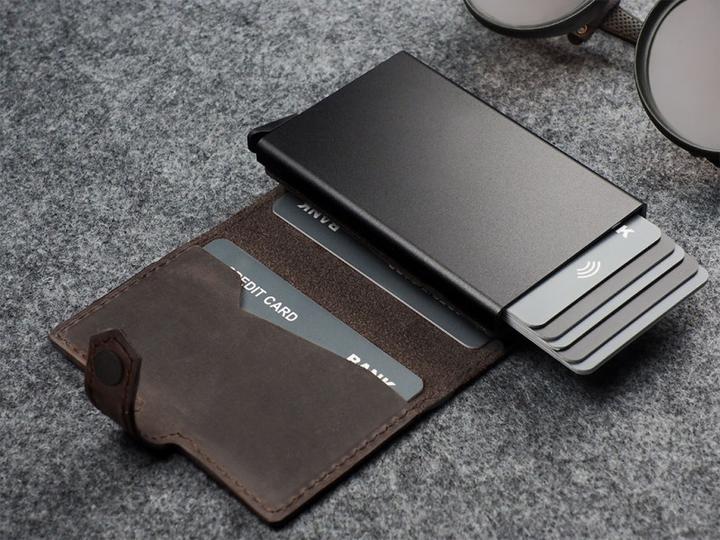 Actual product image Pularys Wallet HIKER credit card holder