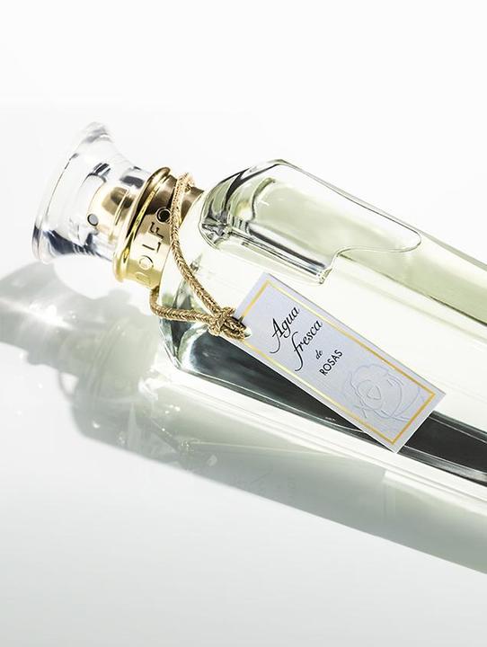 Immagine prodotto Adolfo Dominguez Agua Fresca De Rosas Eau de Toilette, 60ml (Eau de toilette, 60 ml)