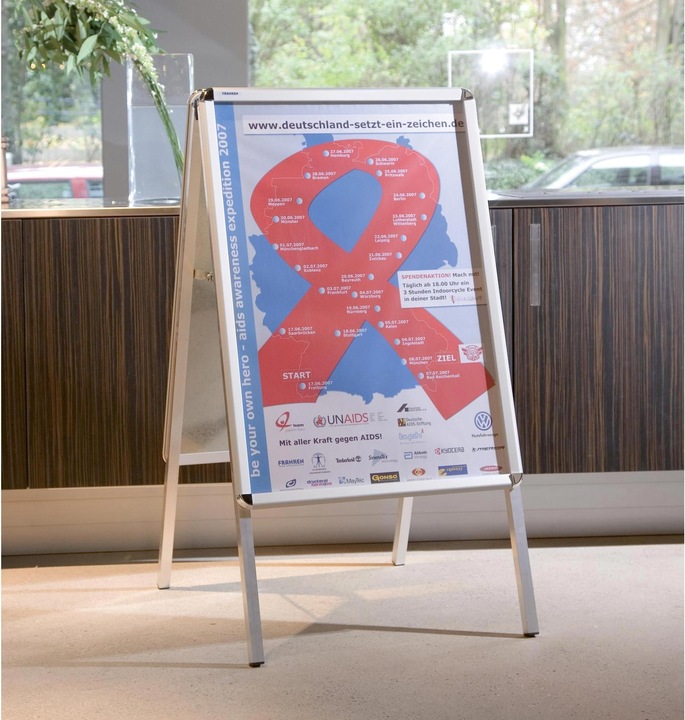Actual product image Franken Poster stand (A1)