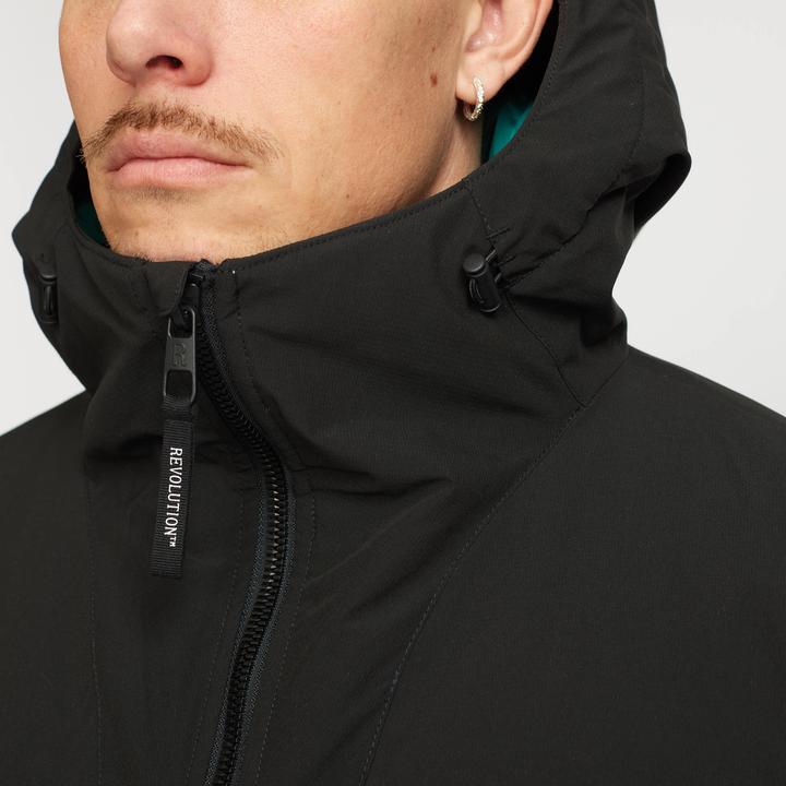 Actual product image Revolution Tech (M)