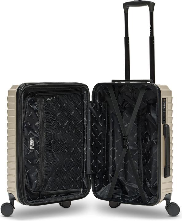 Actual product image Redolz Essentials 18 4-wheel cabin trolley 55 cm with stretch fold (44 l)