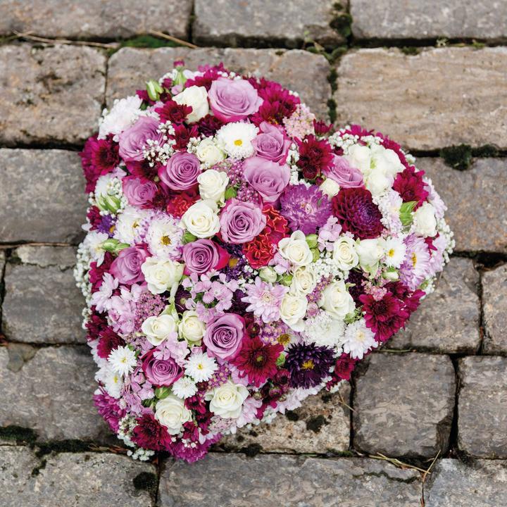 Immagine prodotto Opiflor Steckschaumherz Forever 28 cm x 32 cm x 5 cm