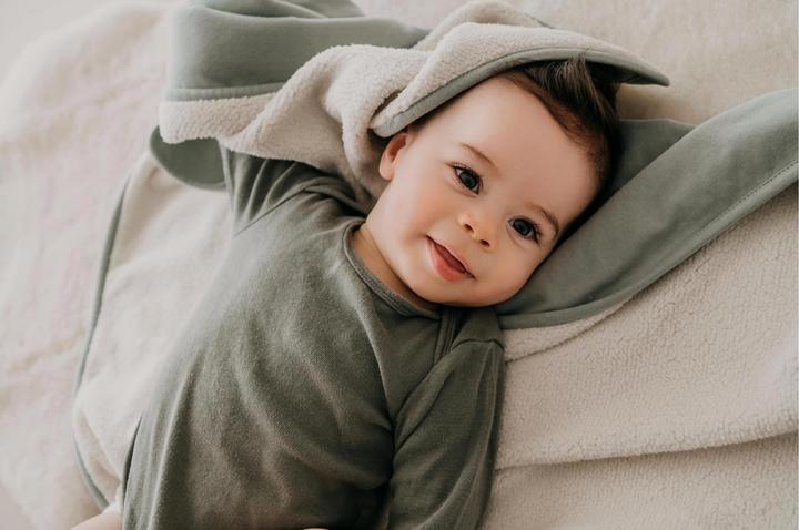 Produktbild Kaiser Baby Kuscheldecke Jersey Winter Blanket Slit Green 75 x 100 cm (75 x 100 cm)