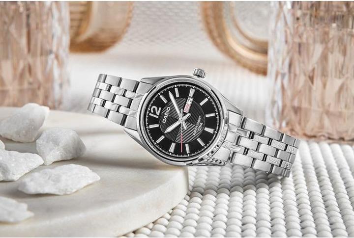 Produktbild Casio LTP-1335D-1A (Analoguhr, 30 mm)