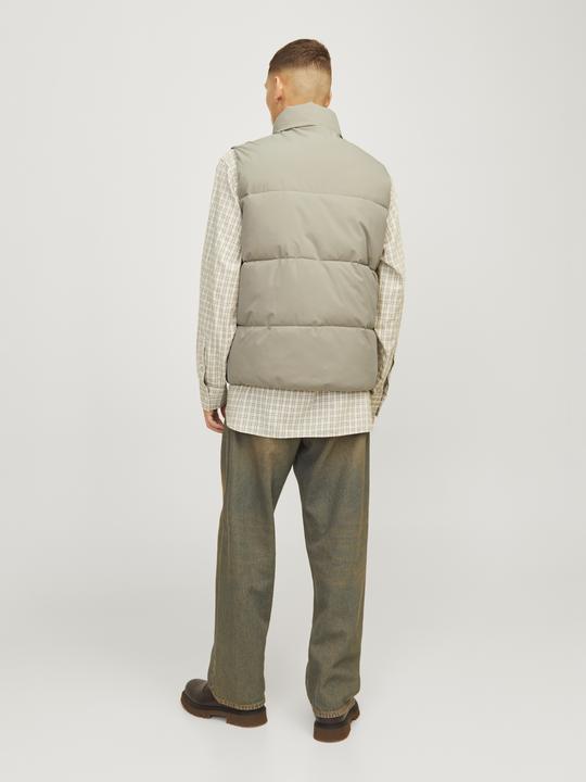 Actual product image Jack & Jones Jorvesterbro Bodywarmer Aw24 Sn (M)