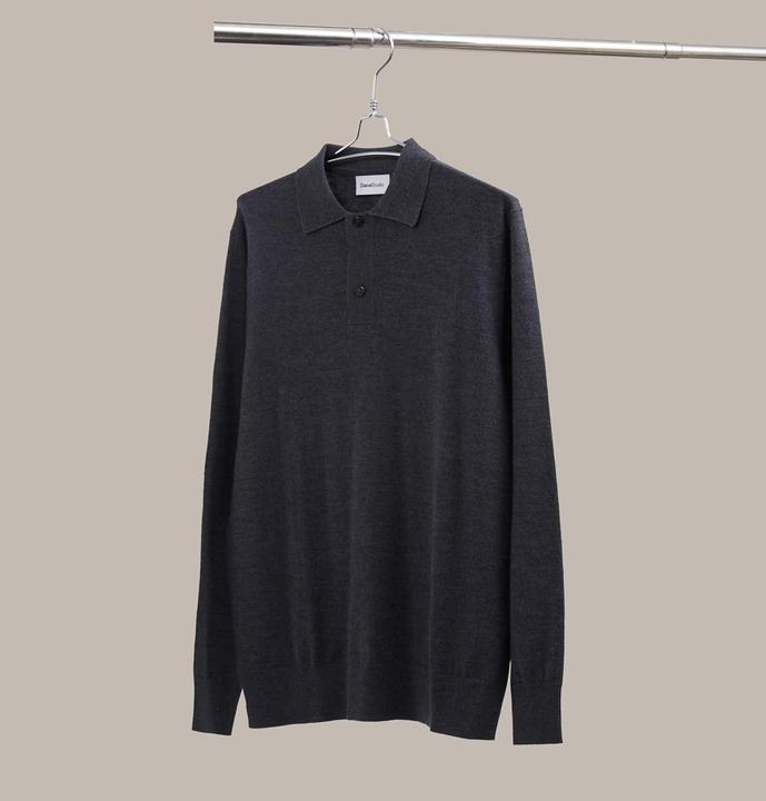 Actual product image Diana Studio Basic Polo Shirt (3XL, M)