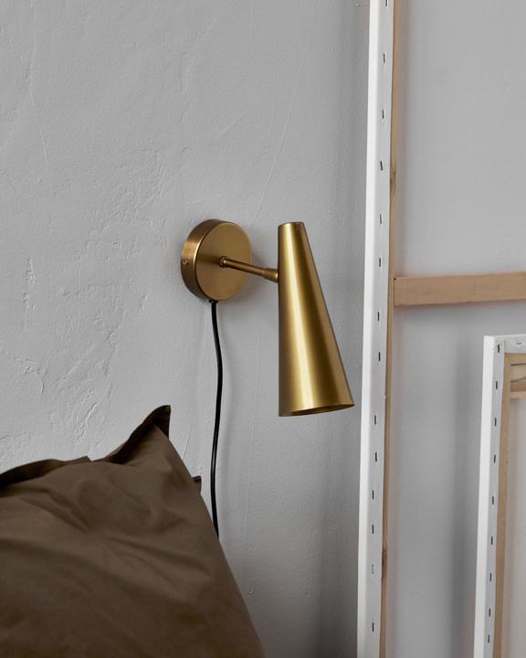 Actual product image House Doctor Wall light, Precise, brass (E14)