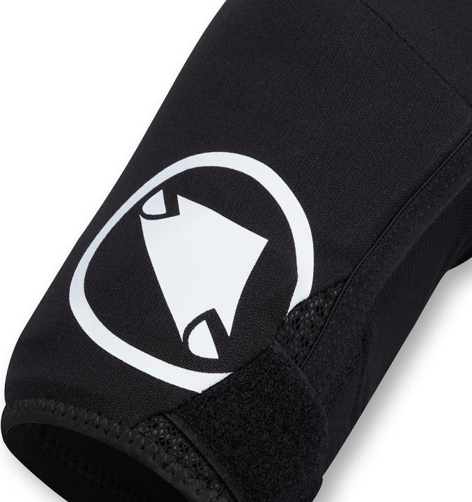 Actual product image Endura Strack Elbow Protector, Bk (S)