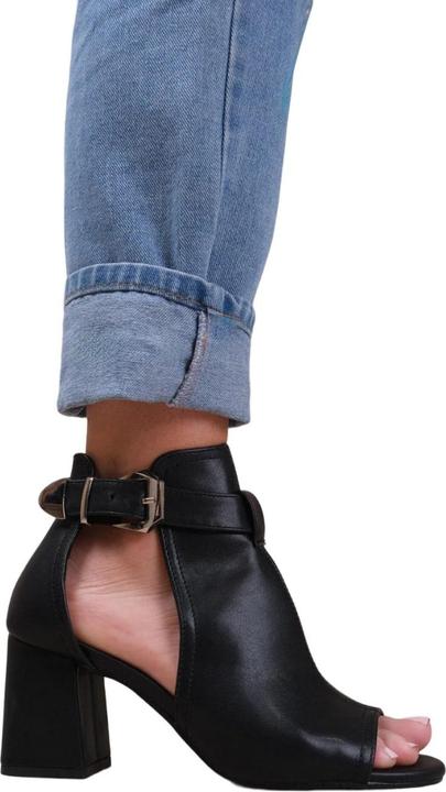 Actual product image Where's That From Womens/Ladies Lisa Open Toe Wide Block Heel Sandals (37)