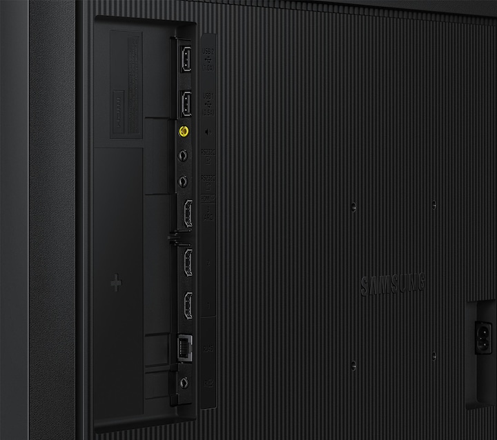 Actual product image Samsung QM32C (1920 x 1080 pixels, 32")