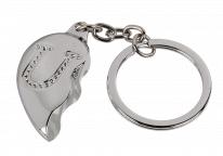 Actual product image Ootb Metal keychain, Broken Heart