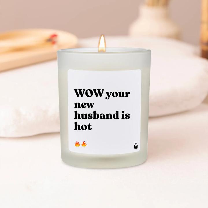 Productafbeelding Chatty Candles Geurkaars Bloemig Wow je nieuwe man is heet