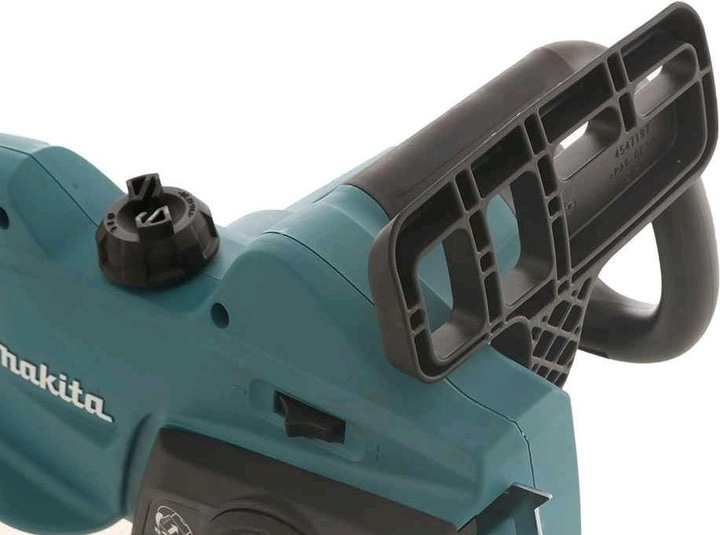Actual product image Makita Uc3041a (Electric chain saw)