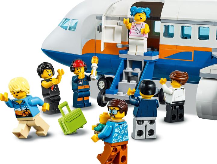 Immagine prodotto LEGO Aerei passeggeri (60262, LEGO City)