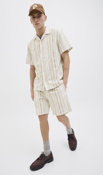 Actual product image Jack & Jones Relaxed Fit Relaxed Fit Shorts Relaxed Fit Shorts (XS)