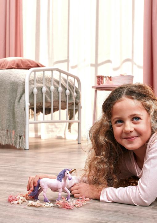 Produktbild Schleich Einhorn Stute Seraphina