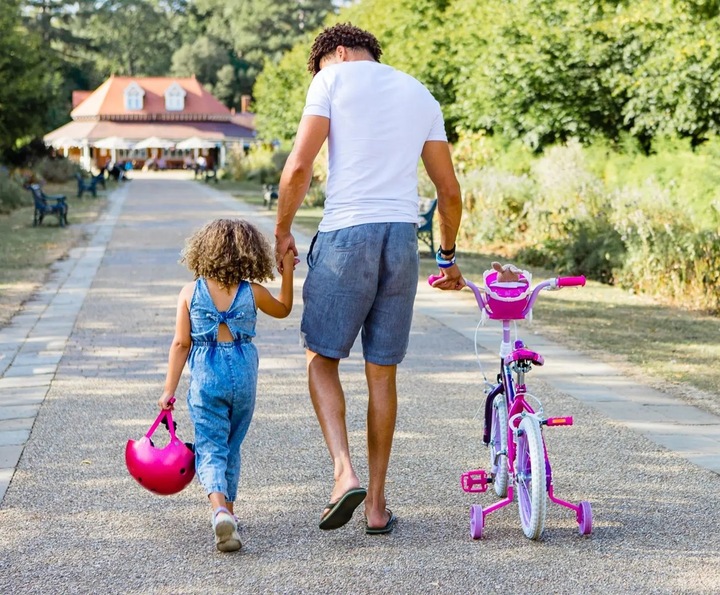 Actual product image ‎Huffy Princess 16" Bicycle (16")