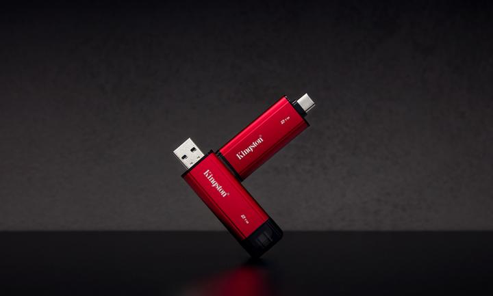 Image du produit Kingston 2TB Dual USB-A/C Portable SSD Up to 1050MB/s USB 3.2 Gen 2 (2 To)