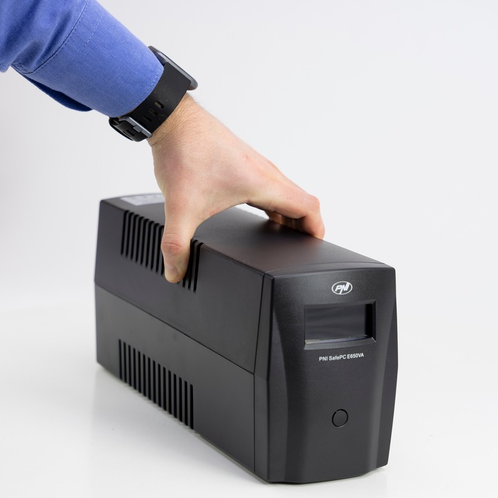 Produktbild PNI USV SafePC E650VA, Leistung 390 W, 1,8 A, Ausgang 2 x 230 V, LCD-Bildschirm, Batterie 7,2 A im L (650 VA, 390 W)