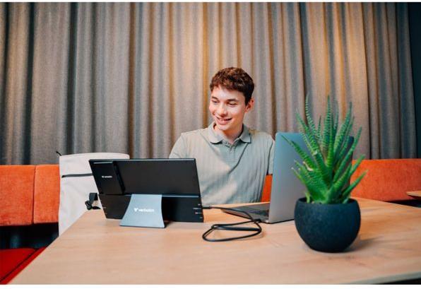 Immagine prodotto Verbatim Monitor portatile WUXGA touch da 13,3" ALU con power bank da 5000mAh (1920 x 1200 pixel, 13.30")