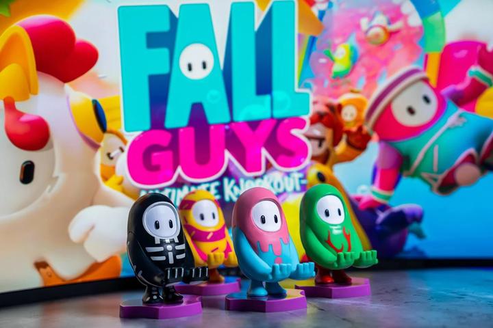 Actual product image Exquisite Gaming Fall Guys: Skelly - Cable Guy Holdem