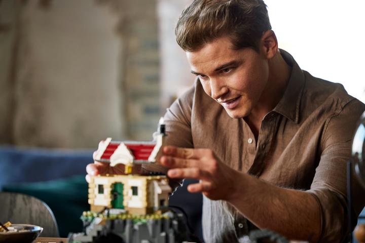 Image du produit LEGO Phare motorisé (21335, LEGO Ideas, LEGO difficiles à trouver)