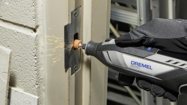 Actual product image Dremel Cordless multifunction tool 8250 (Multifunctional tool)