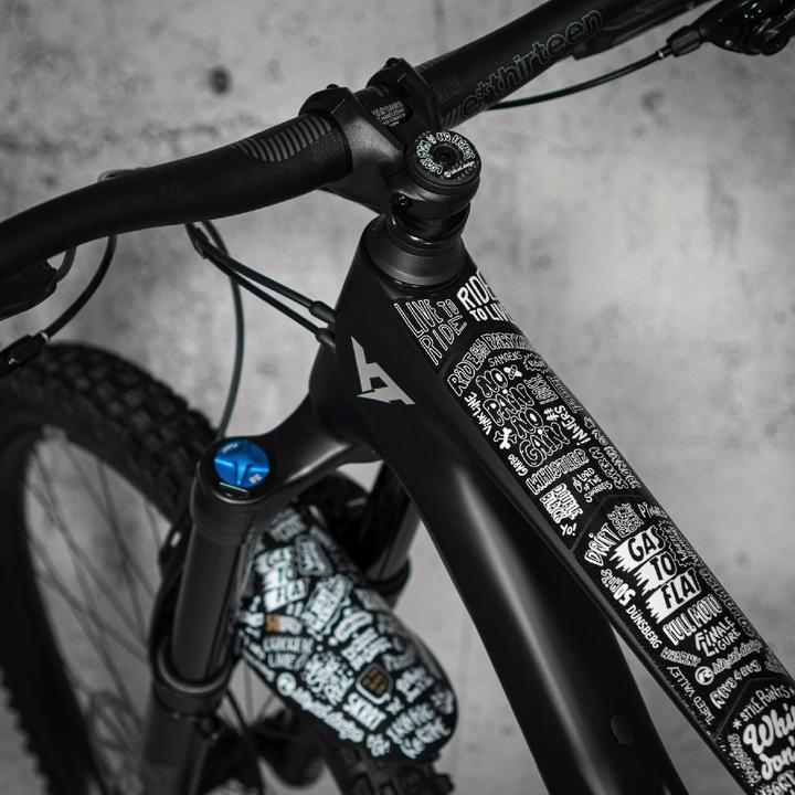 Immagine prodotto riesel design Rahmenschutz Frame Guard Höhenlinien