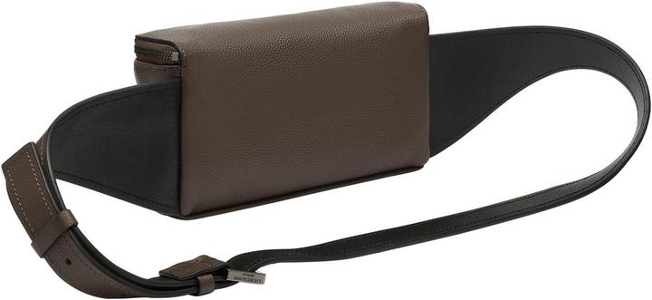 Actual product image Liebeskind Berlin Sling bag Hera 2154353