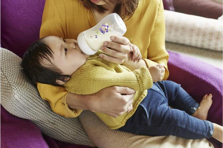 Actual product image Philips Avent Avent Naturnah (260 ml)