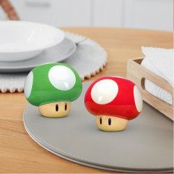 Actual product image Paladone Products Nintendo - Super Mario - Salière et poivrière en céramique Champignons (Pepper, Salt)