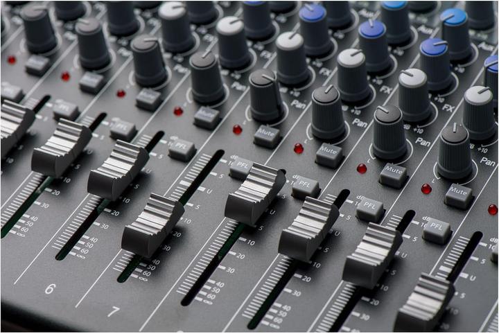 Produktbild PreSonus StudioLive AR12c (Studio- und Livemixer)