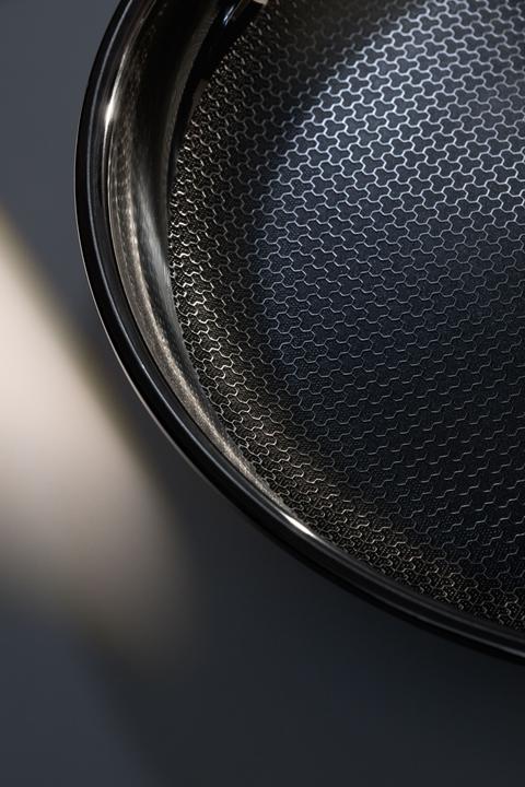 Actual product image WMF Profi Resist handle pan 24cm (1756246411), stainless steel, non-stick coating - PTFE (24 cm, Frying pan, Stainless steel)