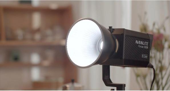 Actual product image Nanlite Forza 150B (Surface luminaire)
