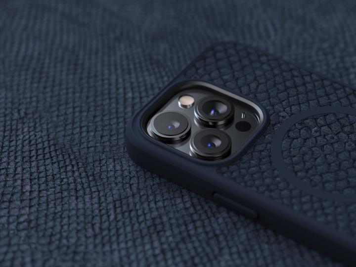 Actual product image Njord Hard Cover Vatn Case for iPhone 13 Pro (Apple iPhone 13 Pro)