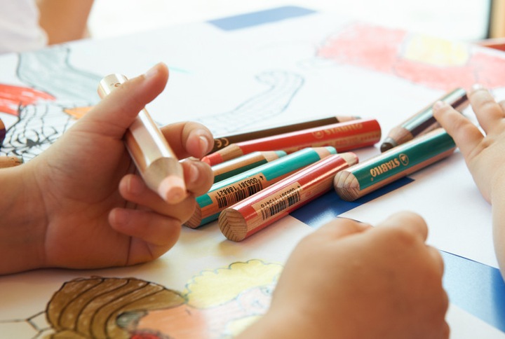 Produktbild STABILO Woody 3in1 Arty 18er Etui (Sortiert, 18 x)