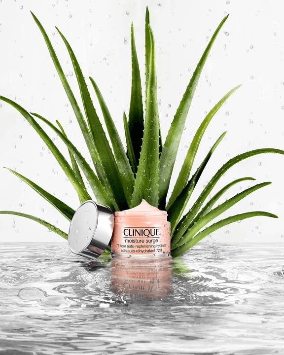 Actual product image Clinique Moisture Surge (75 ml)