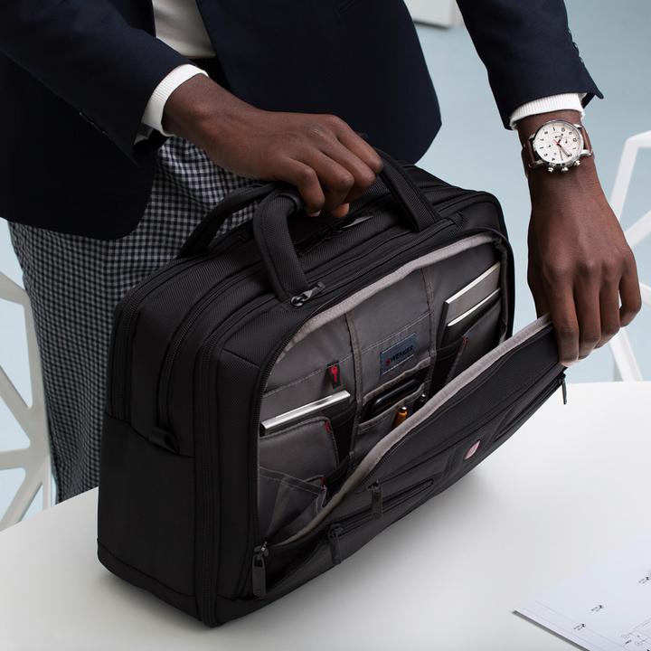 Immagine prodotto Wenger Atteggiamento (Cronografo, Orologio da polso analogico, Fatto in Svizzera, 44 mm)