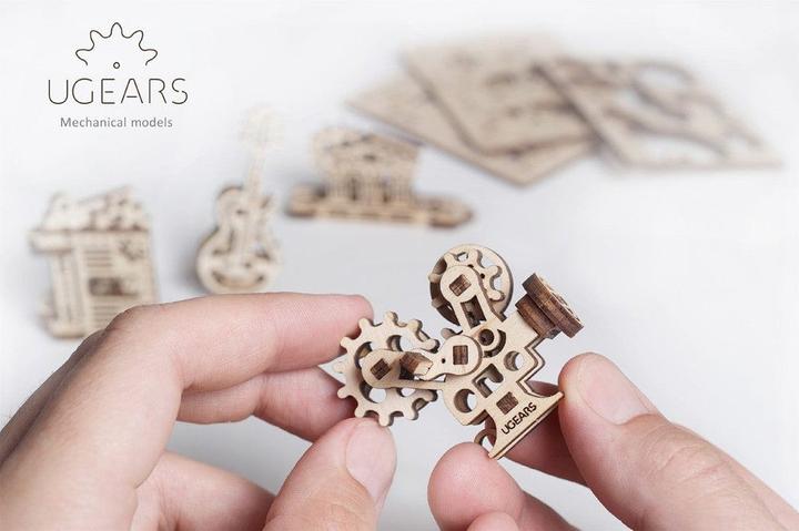 Actual product image Ugears U-Fidgets ships