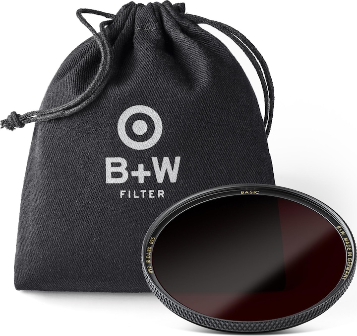 Produktbild B+W 092 Infrarot-Filter, dunkelrot 695, keine Vergütung/Basic 67mm (Infrarot durchlass Filter, 67 mm)