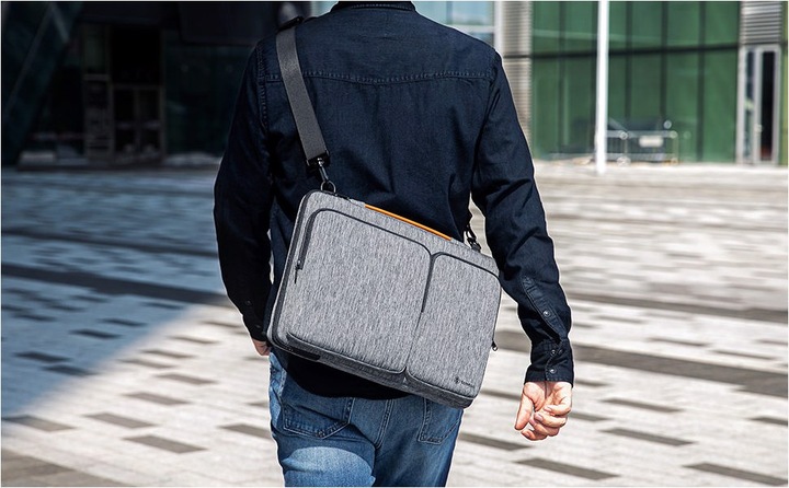 Actual product image tomtoc Versatile A42 (16", Apple, Universal)