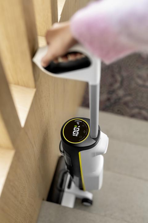 Actual product image Kärcher "BALAI LAVEUR FCV3 EXTRA *" (Vacuuming + mopping)