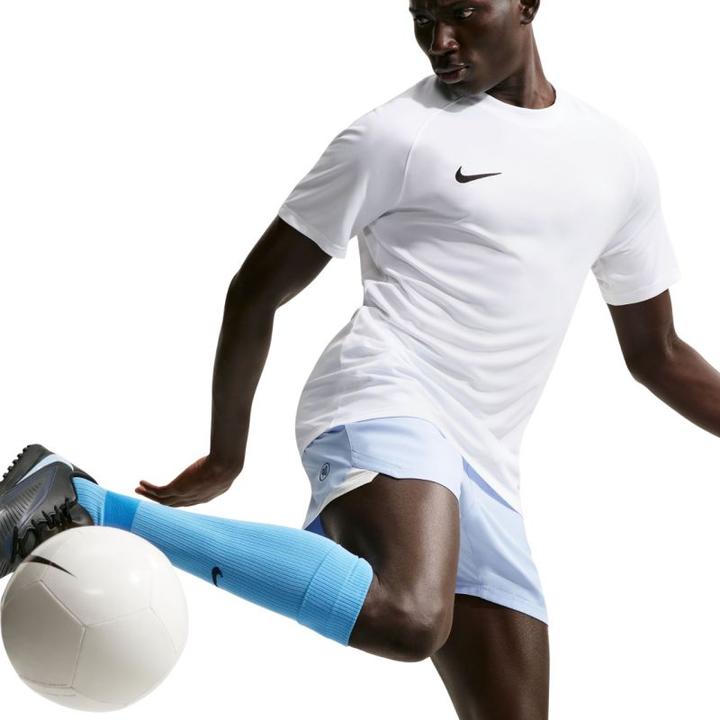 Produktbild Nike weisses Herren-T-Shirt von Park VIII (M)