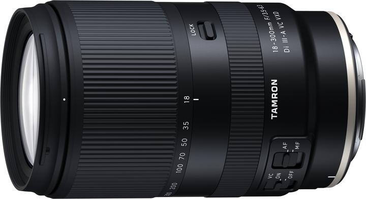 Produktbild Tamron 18-300mm F/3.5-6.3 Di III-A VC VXD Canon RF (Canon RF, APS-C / DX)